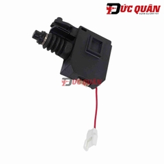 Công tắc ( C3JW-1A-P ) máy DHR242/ HR244 Makita 650709-0