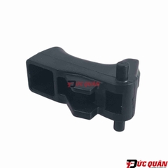 Cần gạt công tắc máy cưa Makita DPB181