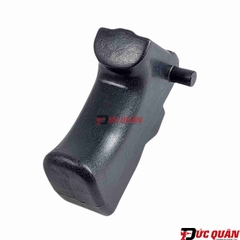 Cần gạt công tắc máy cưa Makita DPB181