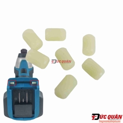 Nút cao su gài chân pin 12v Makita 263002-9 ( 1 Cái )