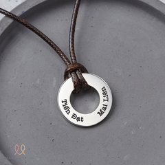 Dây Cổ Da Charm Xu Bạc Tròn Khắc Tên Con Cho Chồng - Daddy's Love