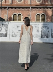 Đầm Lelalin Linen cổ khoét V phong cách thanh lịch