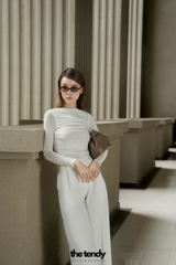 Áo thun ARLEY dài tay màu trắng, chất cotton, có nhún sườn