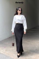 Áo Elliana tay dài, màu trắng, tay áo đính cúc sang trọng