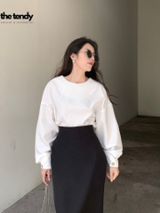 Áo Elliana tay dài, màu trắng, tay áo đính cúc sang trọng