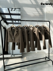 Áo Blazer dáng Croptop Amura, 2 màu Nâu, Đen