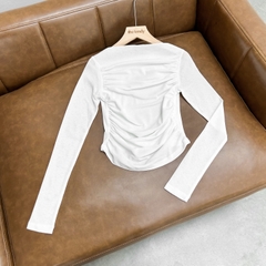 Áo thun ARLEY dài tay màu trắng, chất cotton, có nhún sườn