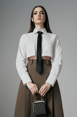 Áo Somi Amura cổ Đức dáng Croptop tay dài 2 màu xanh/trắng