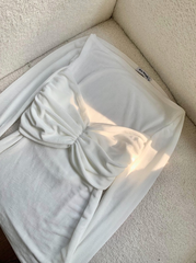 Áo thun Catalina dài tay, kiểu dáng ôm body, cách điệu nơ xếp nhún nữ tính