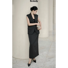 Áo blazer sát nách ATHINA OVERSIZED họa tiết kẻ