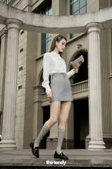 Áo sơ mi slimfit Kamila cổ tàu, màu trắng, chất thô lụa, chống nhăn