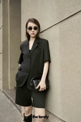 Áo blazer ngắn tay Arley, có đệm vai, 2 màu Đen/Xám