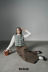 Áo gile dạ tweed caro xanh lá Zava, cúc trước ngực, form croptop