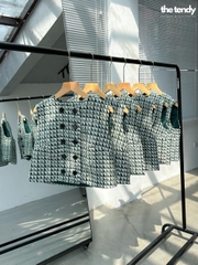 Áo gile dạ tweed caro xanh lá Zava, cúc trước ngực, form croptop