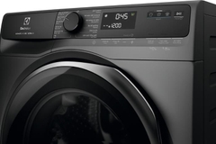 Máy giặt Electrolux UltimateCare 500 Inverter 11 kg EWF1143P5SC mẫu 2026
