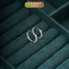 Khuyên tai bạc ECJ55 đính đá tròn lấp lánh, nổi bật ChariotJewelry