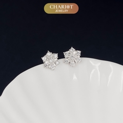 Khuyên tai bạc ECJ67 hoa tuyết đính đá trắng sáng ChariotJewelry