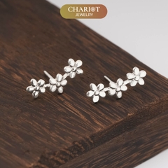Khuyên tai bạc ECJ56 ba bông hoa nhỏ xinh, nữ tính ChariotJewelry