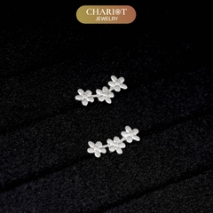 Khuyên tai bạc ECJ56 ba bông hoa nhỏ xinh, nữ tính ChariotJewelry