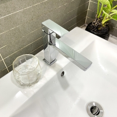 Vòi chậu lavabo một đường lạnh RC-7050