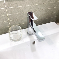 Vòi chậu lavabo một đường lạnh RC-7050