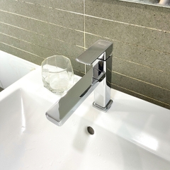 Vòi chậu lavabo một đường lạnh RC-7050