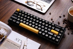 Bàn phím cơ AKKO 3068B Black & Gold (Multi-modes / Hotswap / Foam tiêu âm / TTC sw)