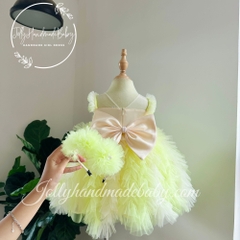 cap-sleeve-midi-dress-with-feather-style-in-yellow-tulle-dress-for-baby-girl