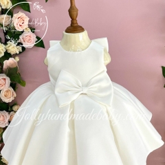 round-neck-cap-sleeve-dress-with-bow-front-detail-in-white-satin-midi-dress-for-