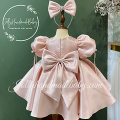 round-neck-cap-sleeve-dress-with-three-bow-front-detail-in-mauve-tafta-midi-dres