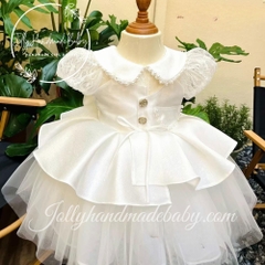 lace-sleeve-taffeta-dress-with-button-front-bead-detail-in-white-pleated-maxi-dr