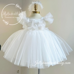 ruffle-tulle-midi-dress-with-3d-butterfly-long-train-in-white-cap-sleeve-dress-f
