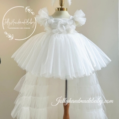 ruffle-tulle-midi-dress-with-3d-butterfly-long-train-in-white-cap-sleeve-dress-f