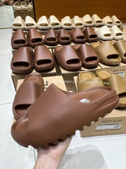 DÉP YEEZY SLIDE FLAX