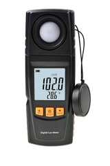 MÁY ĐO CƯỜNG ĐỘ ÁNH SÁNG BENETECH GM1020