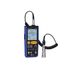 MÁY ĐO ĐỘ RUNG CẦM TAY RION VM-82A
