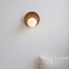 Đèn Tường Đế Gỗ