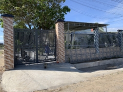 Cổng sắt