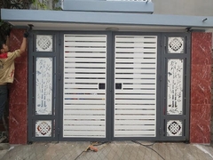 Cổng sắt