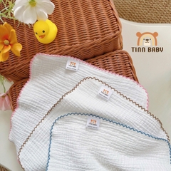 SET KHĂN SỮA, KHĂN MẶT XÔ MUSLIN TONE TRẮNG VIỀN RODE CHO BÉ
