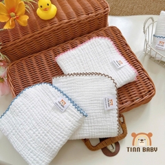 SET KHĂN SỮA, KHĂN MẶT XÔ MUSLIN TONE TRẮNG VIỀN RODE CHO BÉ
