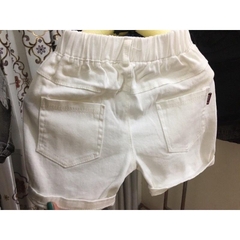 QUẦN SHORT KAKI RÁCH