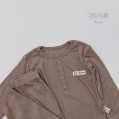 BỘ TĂM TRƠN 5 KHUY BASIC CHO BÉ