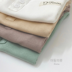 BỘ TĂM TRƠN 5 KHUY BASIC CHO BÉ
