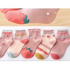 SET 5 ĐÔI TẤT XUẤT HÀN CHO BÉ TRAI/BÉ GÁI