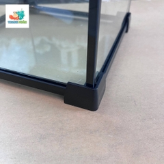 Chuồng kính 4ly kích thước nhiều kích thước khung nhựa