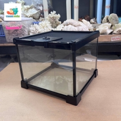 Chuồng kính 4ly kích thước nhiều kích thước khung nhựa