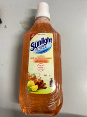 NƯỚC LAU SÀN SUNLIGHT QUẾ & CAM 1 LÍT (BÌNH)