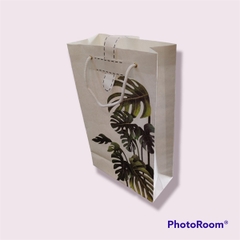 GIỎ GIẤY IN HOA TRẮNG 18X30X8 CÓ QUAI (CÁI)