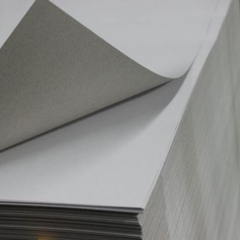 GIẤY BÌA ROKI KT 79X109 CM ĐL250 (TỜ)